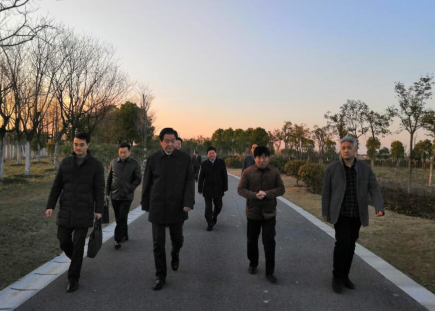 泰州市委常委,常务副市长杨杰一行来我校调研